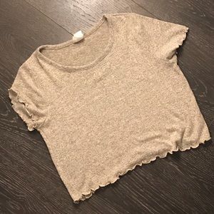 Lettuce edge cropped tee